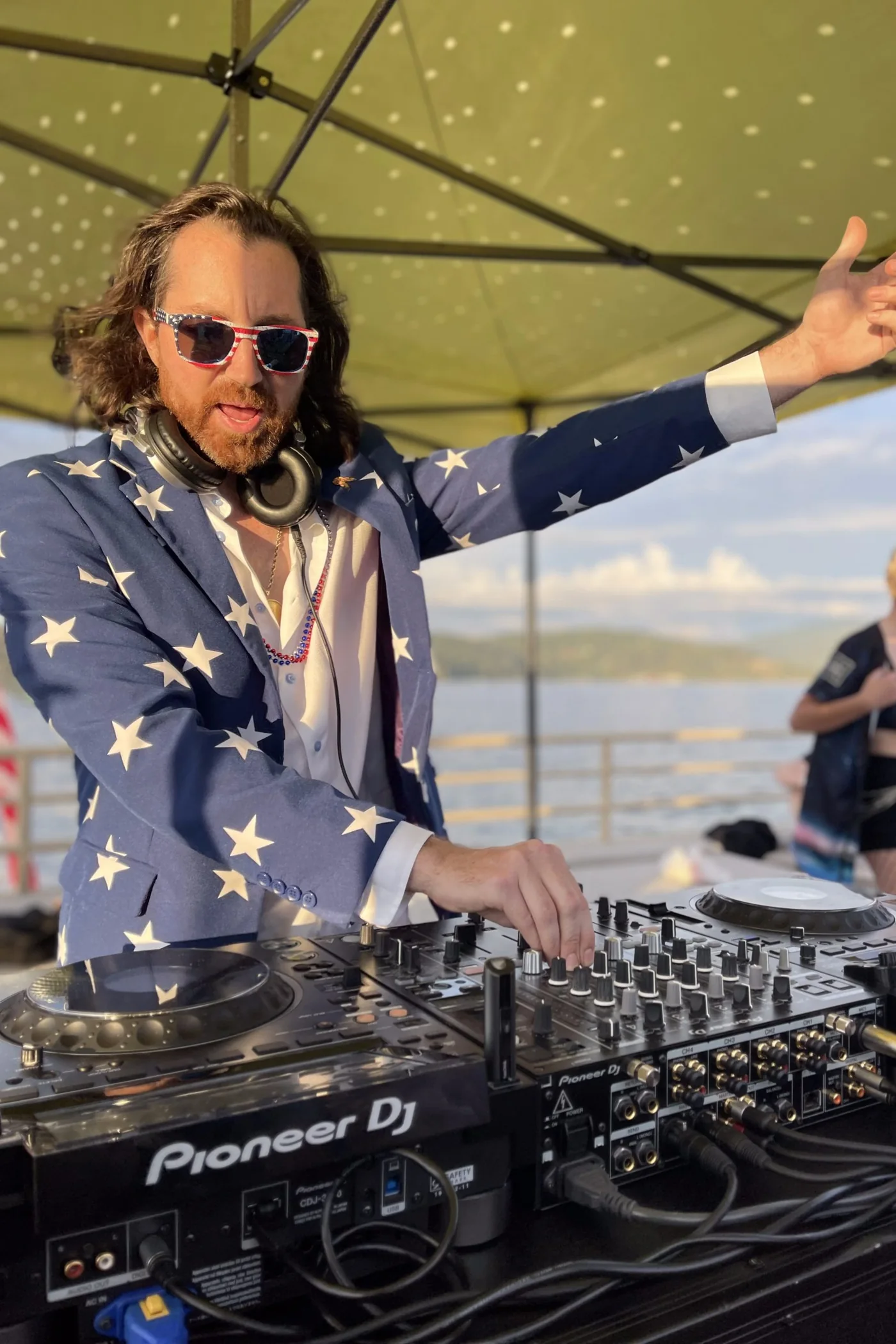 DJ Daymaker at a live event